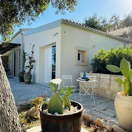 Azalo Casa di campagna Noto