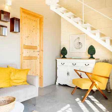 Azalo Country house *