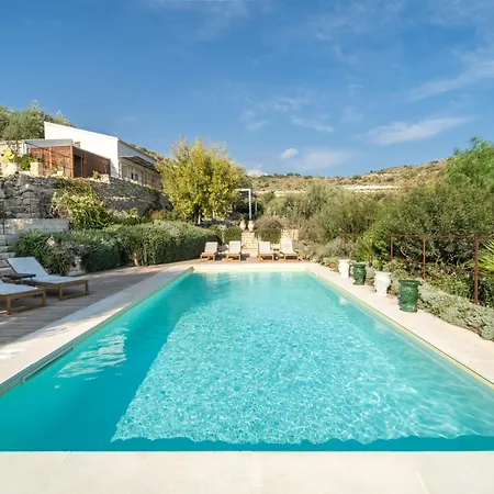 Azalo Country house Noto